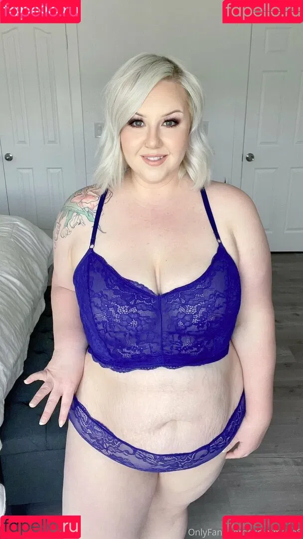 violetmae48 Onlyfans Photo Gallery 
