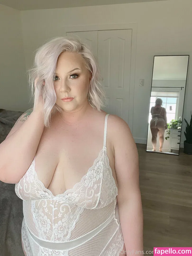 violetmae48 Onlyfans Photo Gallery 