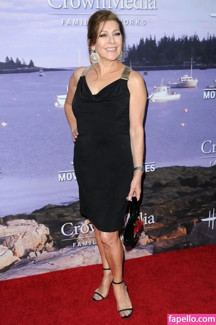Marina Sirtis Onlyfans Photo Gallery 