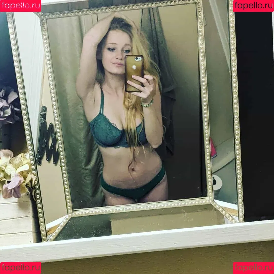 Arabella Onlyfans Photo Gallery 