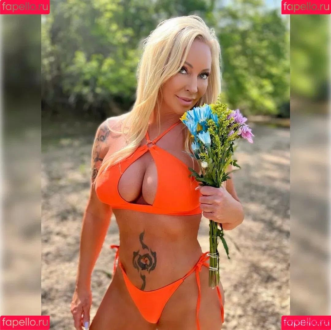 MissMelissaLee Onlyfans Photo Gallery 