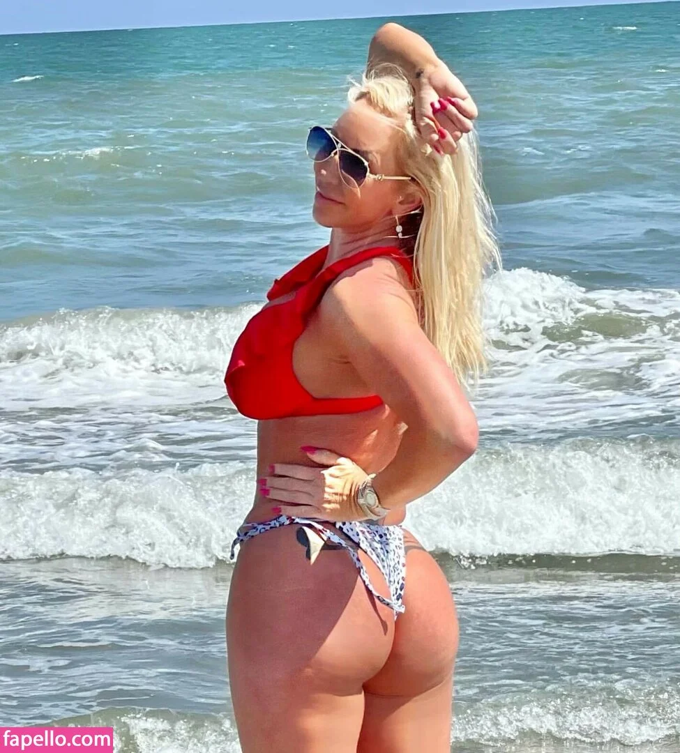 MissMelissaLee Onlyfans Photo Gallery 