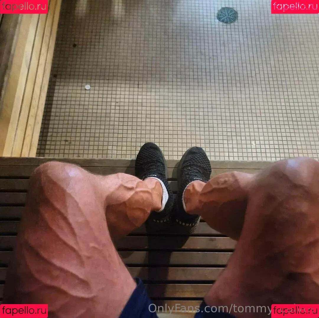 tommy_calves Onlyfans Photo Gallery 