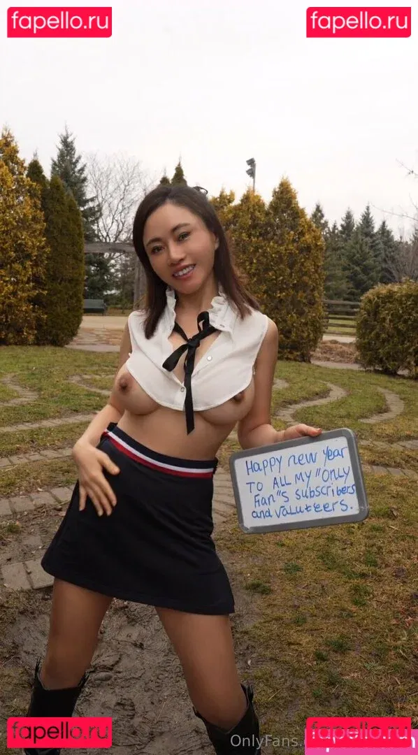 asiansora Onlyfans Photo Gallery 