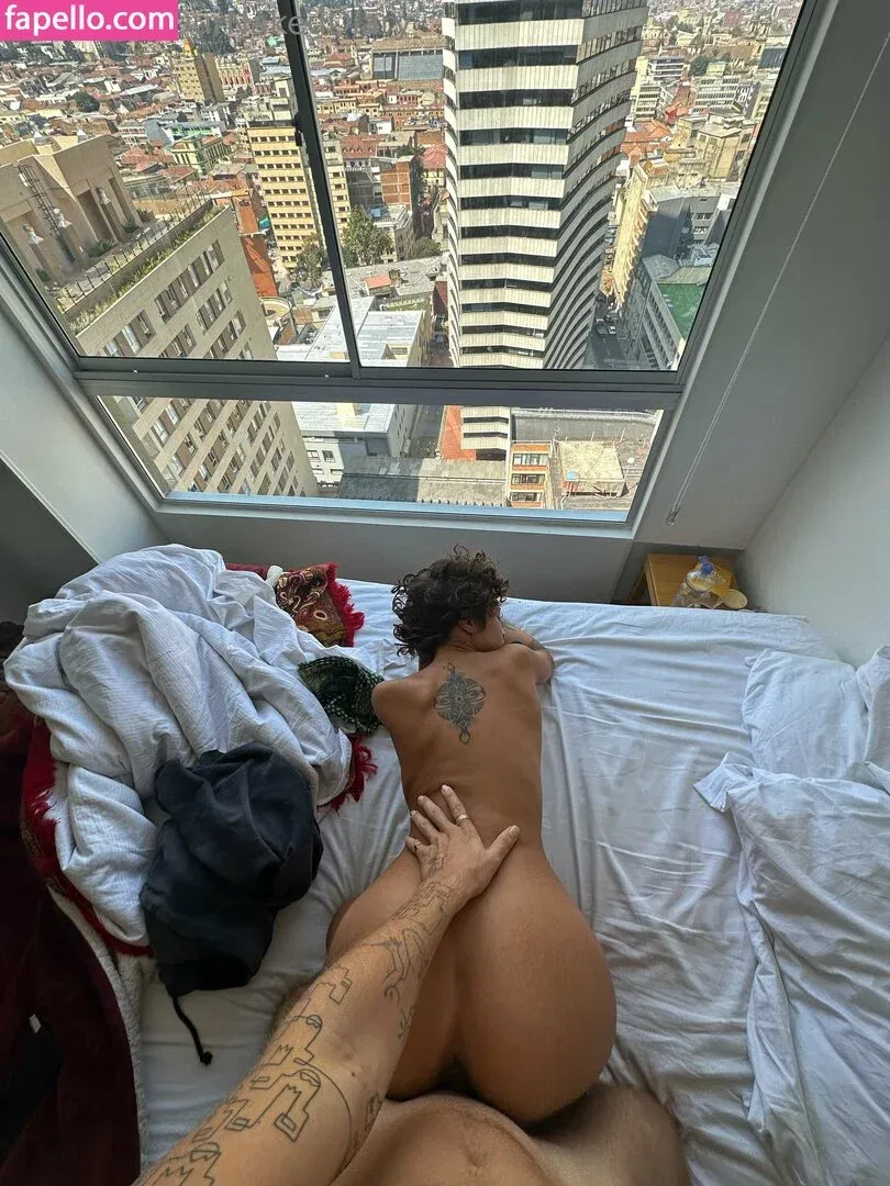 OurNakedDiary Onlyfans Photo Gallery 