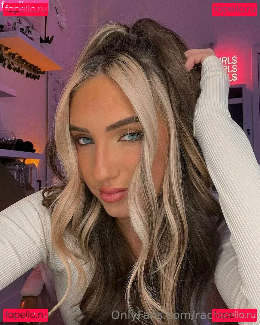 Rachie Skye Onlyfans Photo Gallery 