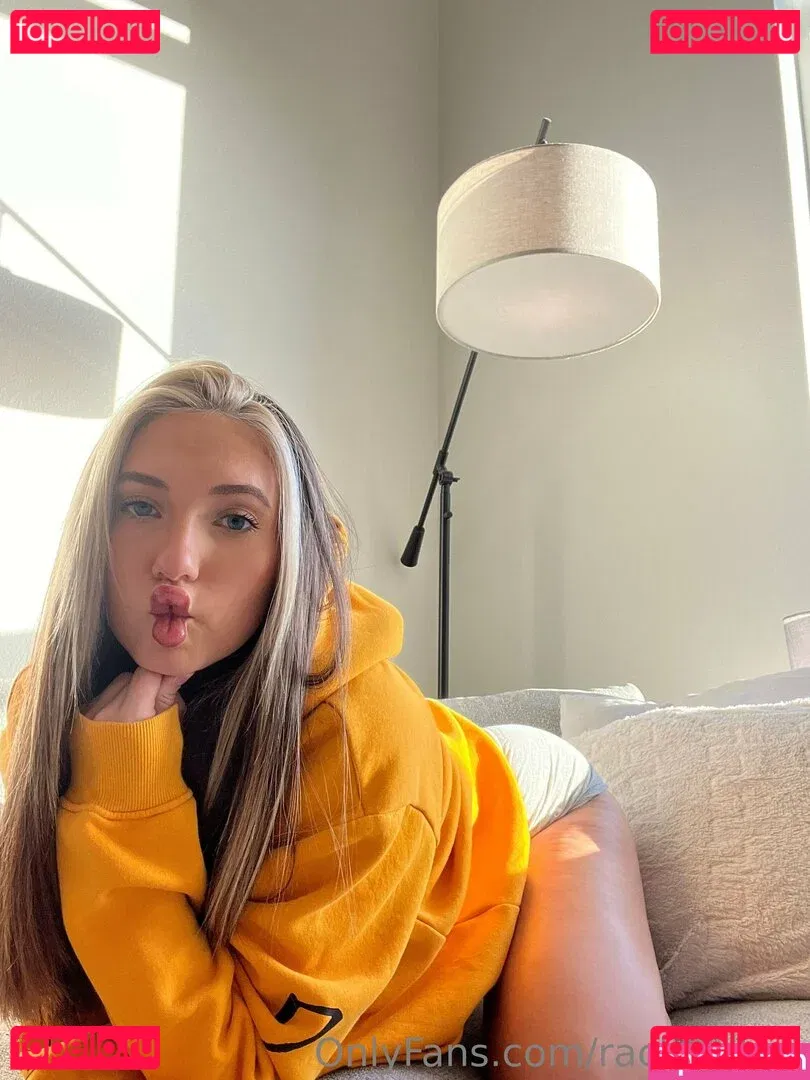 Rachie Skye Onlyfans Photo Gallery 