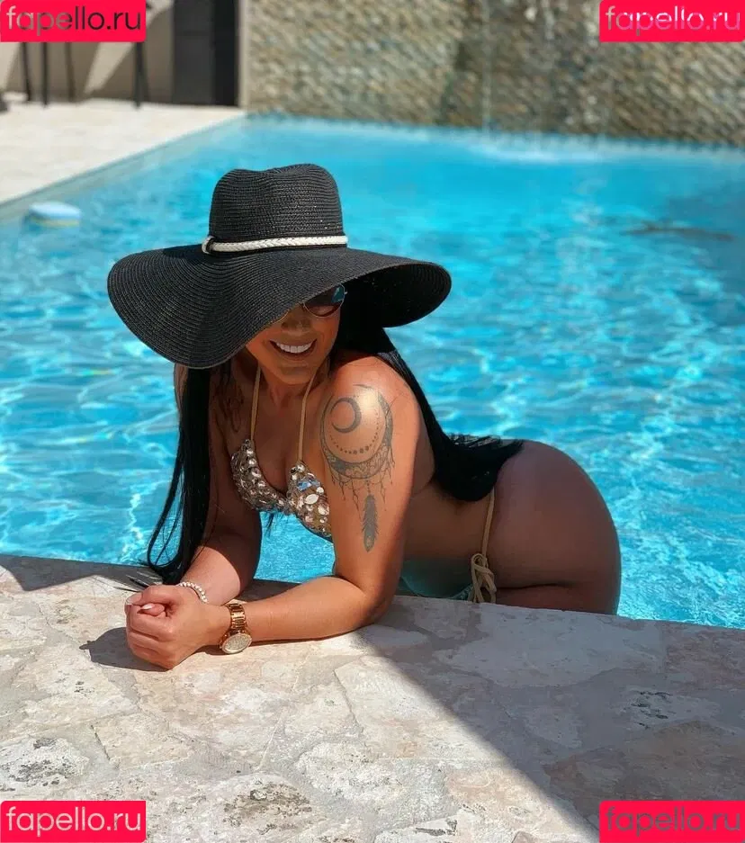 Franche Tamil Onlyfans Photo Gallery 