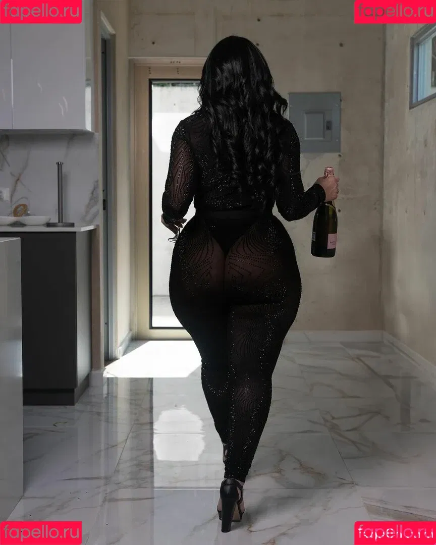 Franche Tamil Onlyfans Photo Gallery 