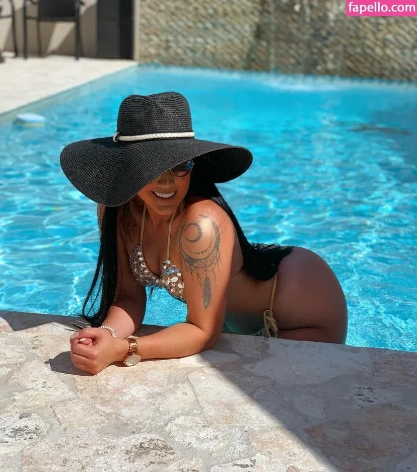 Franche Tamil Onlyfans Photo Gallery 