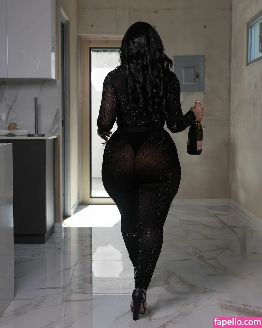 Franche Tamil Onlyfans Photo Gallery 