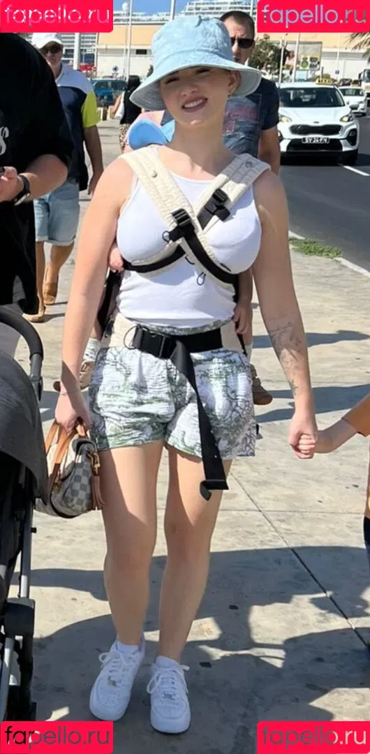 Julia Schulze Onlyfans Photo Gallery 