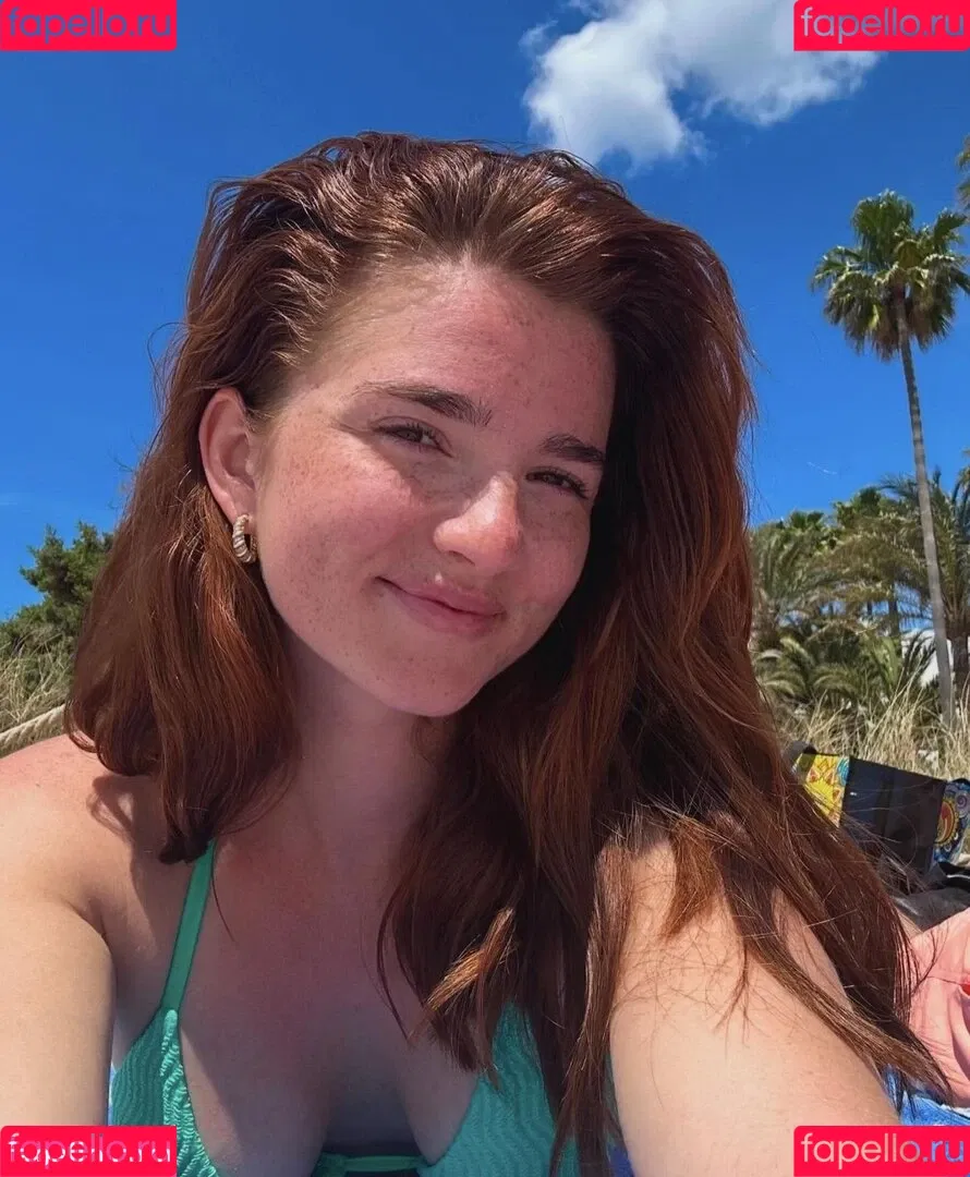 Julia Schulze Onlyfans Photo Gallery 