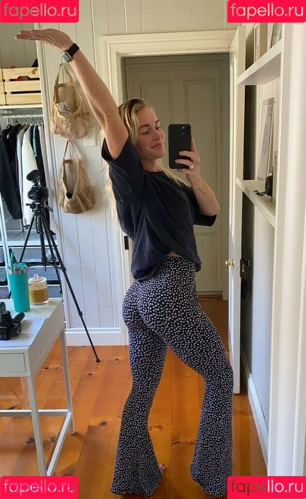 Morgan Moroney Onlyfans Photo Gallery 