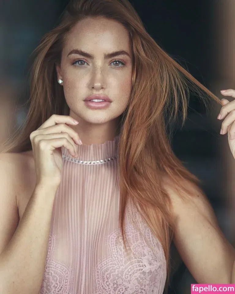 Haley Kalil Onlyfans Photo Gallery 