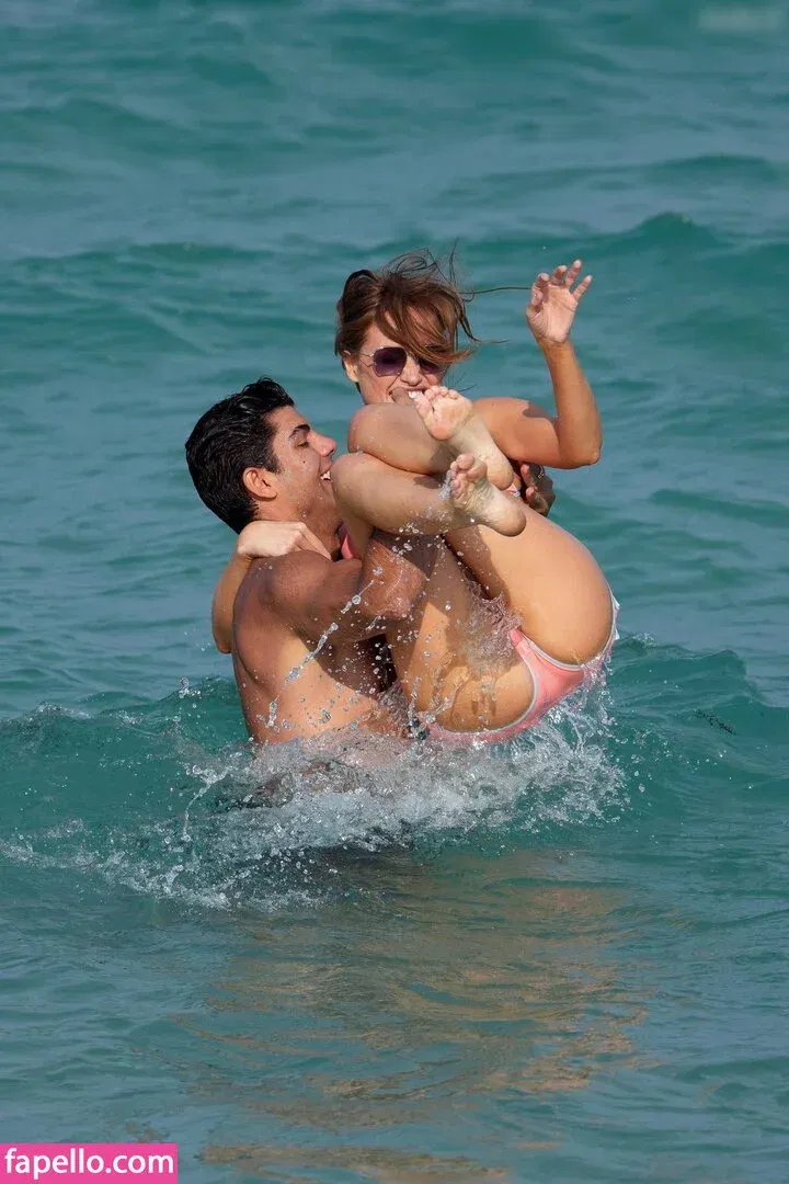 Haley Kalil Onlyfans Photo Gallery 