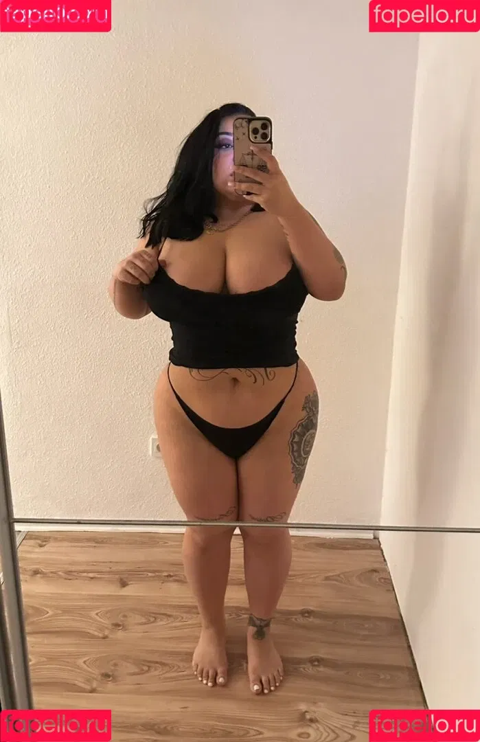Yma Louisa Onlyfans Photo Gallery 