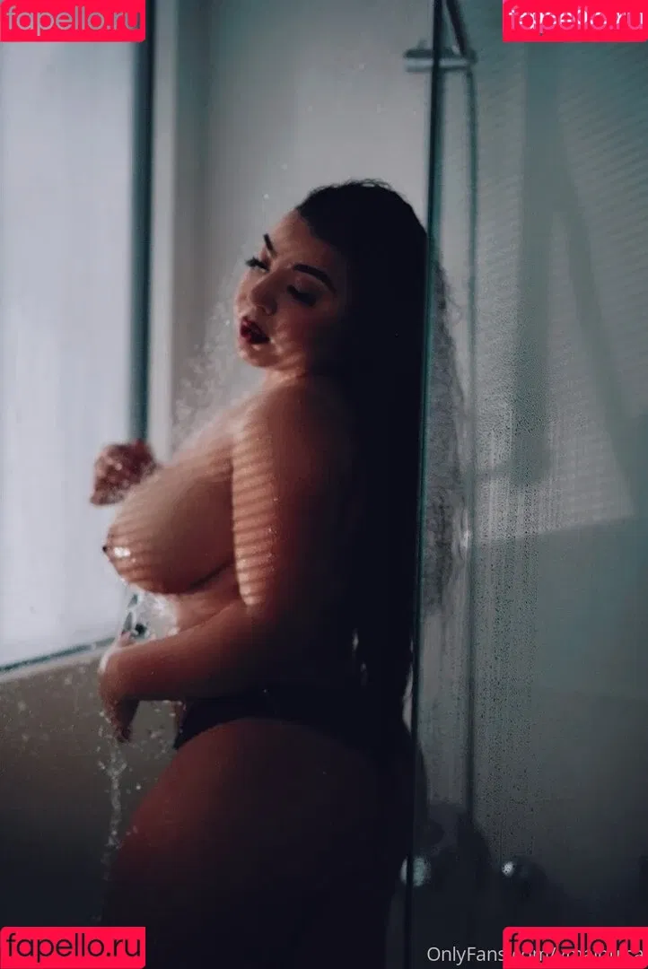 Yma Louisa Onlyfans Photo Gallery 