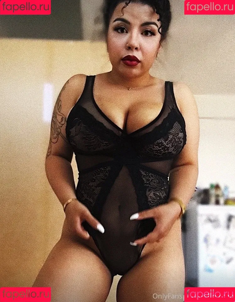 Yma Louisa Onlyfans Photo Gallery 