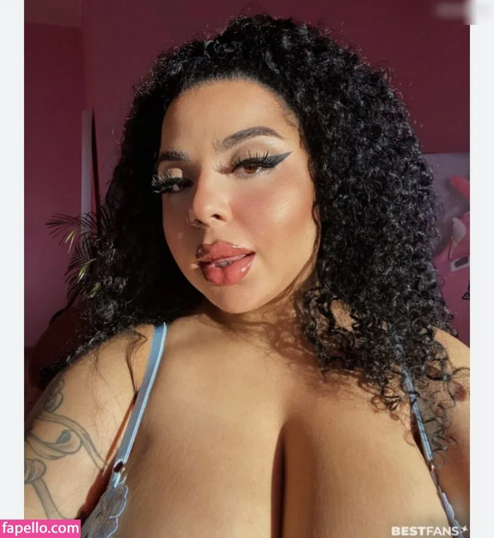 Yma Louisa Onlyfans Photo Gallery 