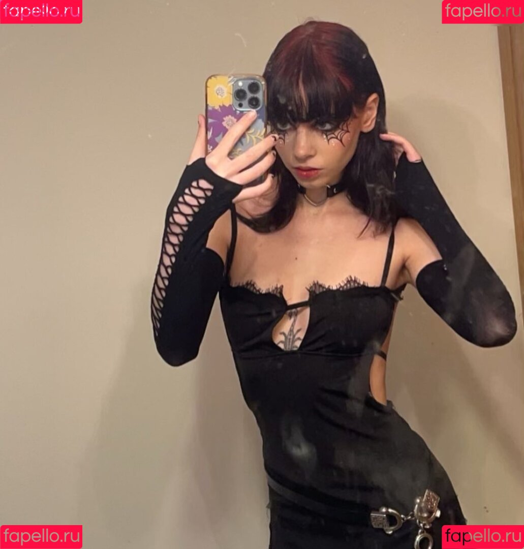 sylviefera Onlyfans Photo Gallery 