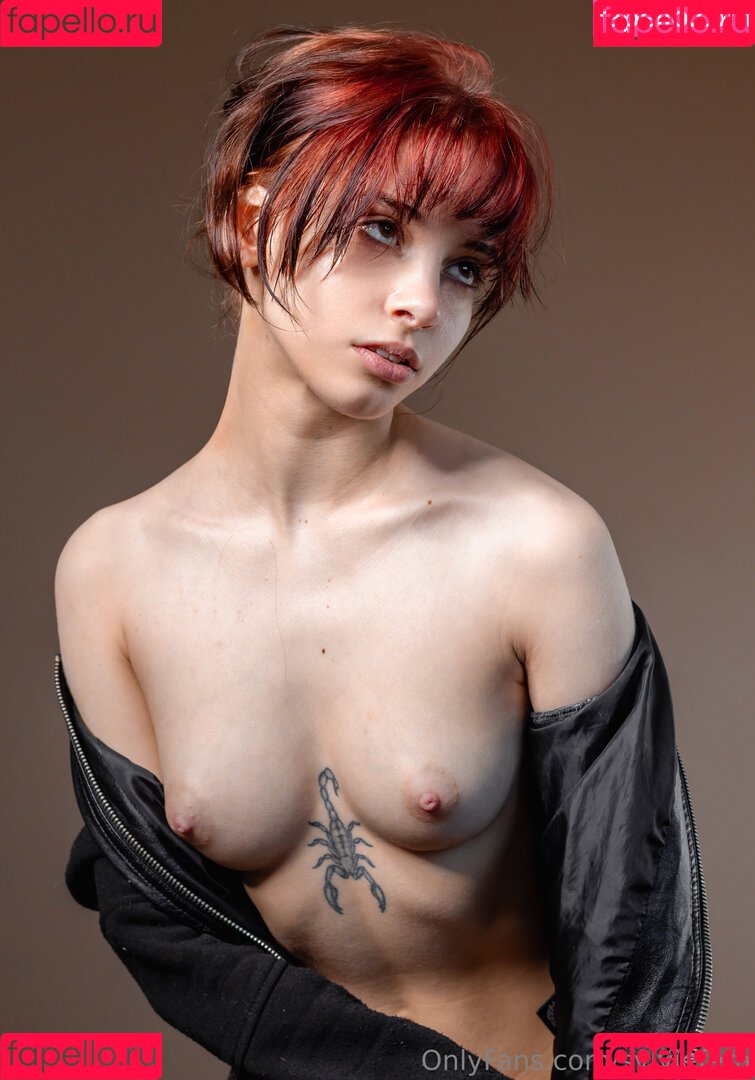 sylviefera Onlyfans Photo Gallery 