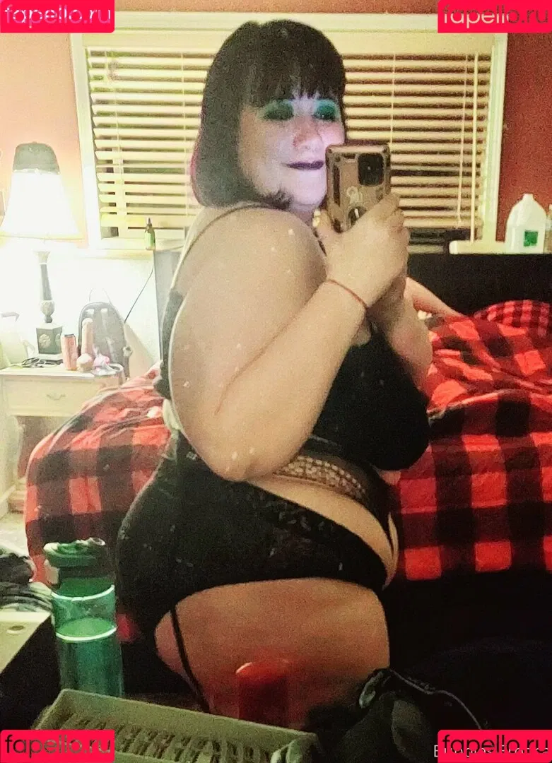 bubbleser0tica Onlyfans Photo Gallery 
