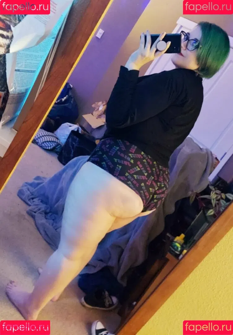 bubbleser0tica Onlyfans Photo Gallery 