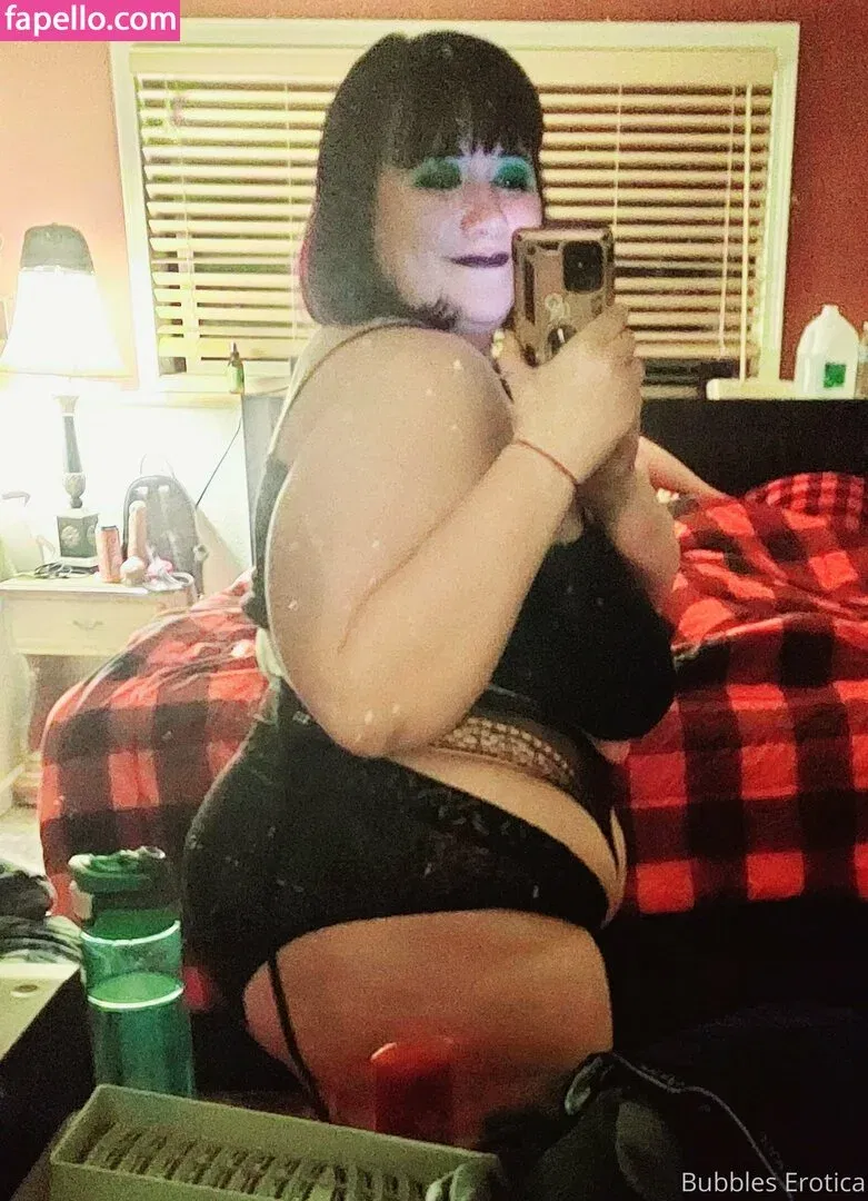 bubbleser0tica Onlyfans Photo Gallery 