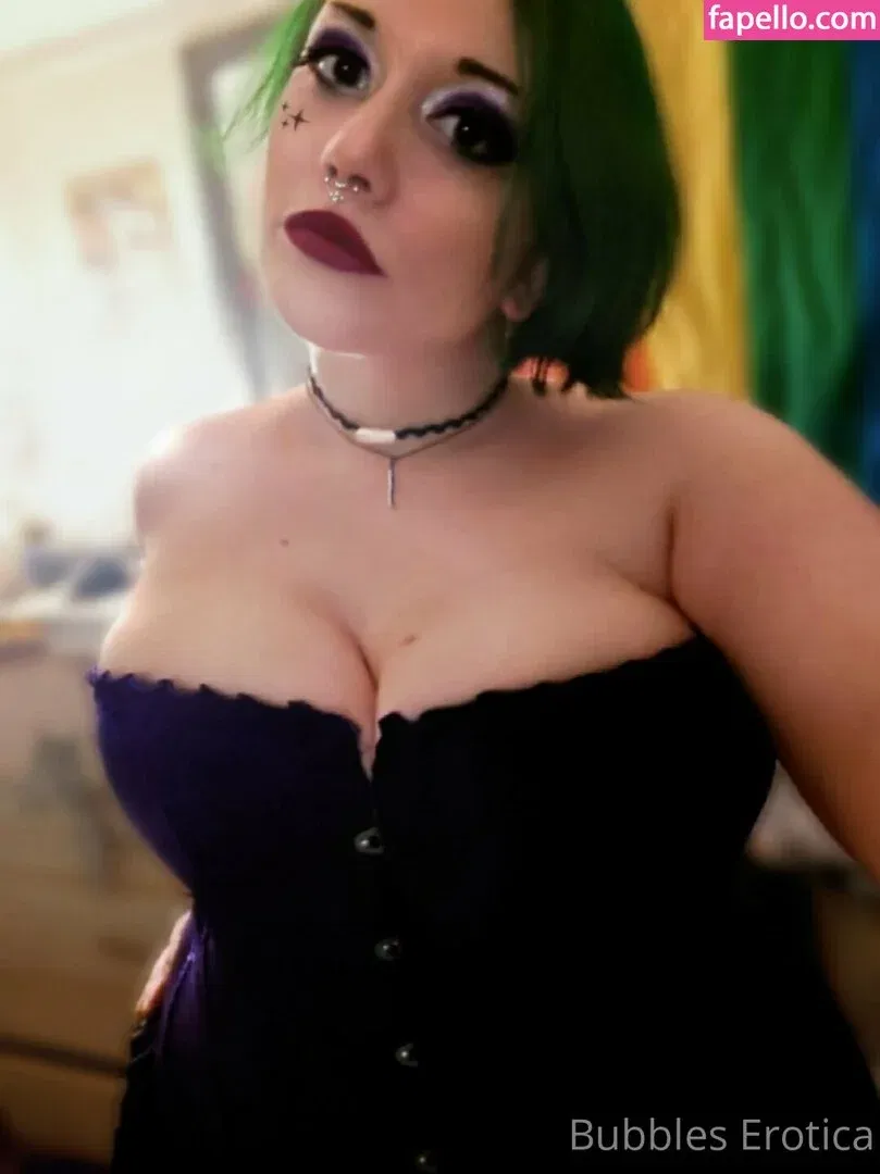 bubbleser0tica Onlyfans Photo Gallery 