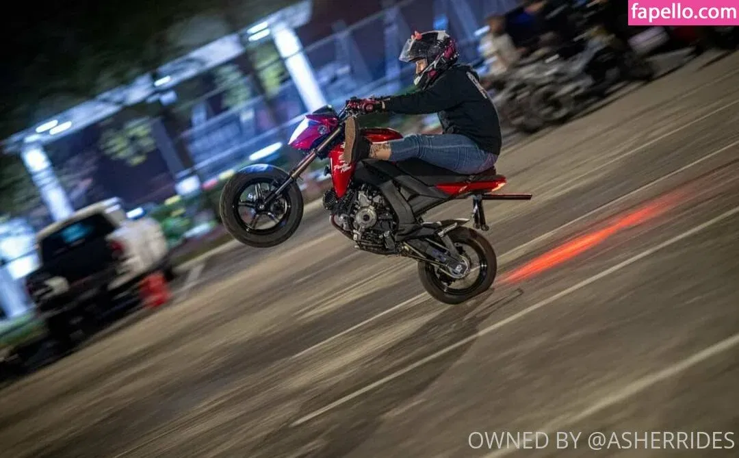 asherridesfree Onlyfans Photo Gallery 