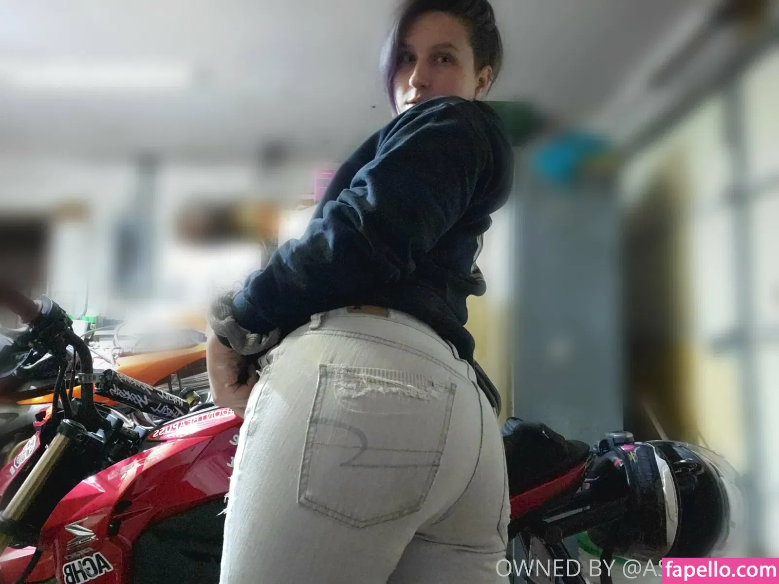 asherridesfree Onlyfans Photo Gallery 