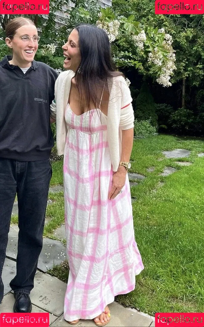 Bethenny Frankel Onlyfans Photo Gallery 