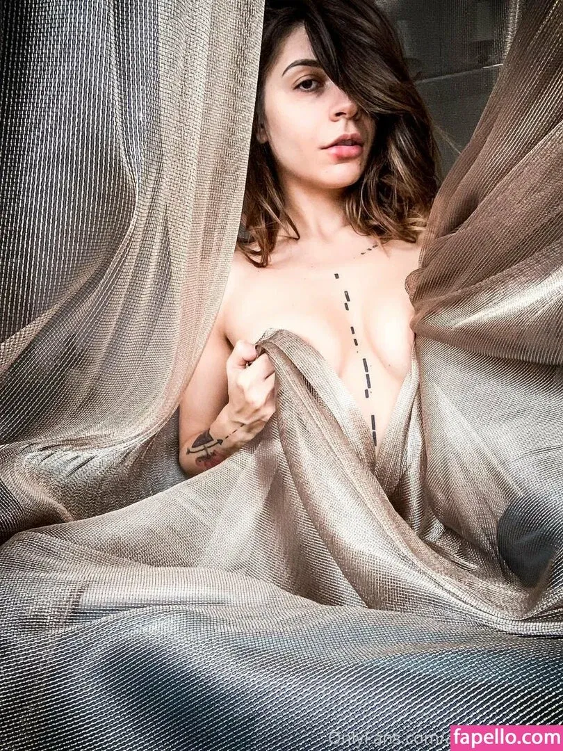 diaryofalexacreed Onlyfans Photo Gallery 