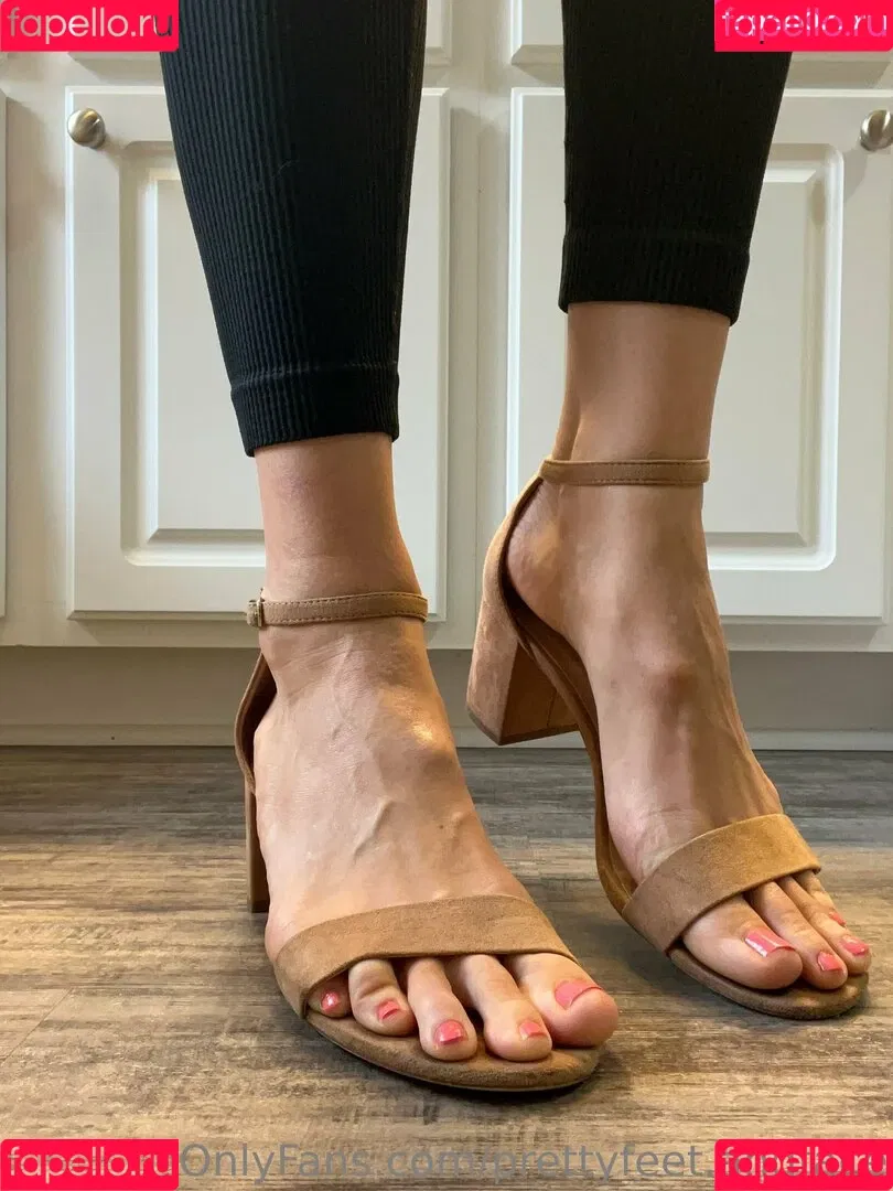 prettyfeet.andface Onlyfans Photo Gallery 