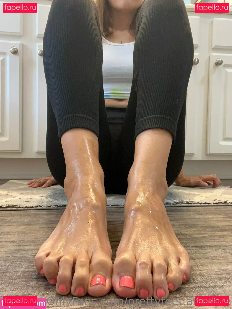 prettyfeet.andface Onlyfans Photo Gallery 
