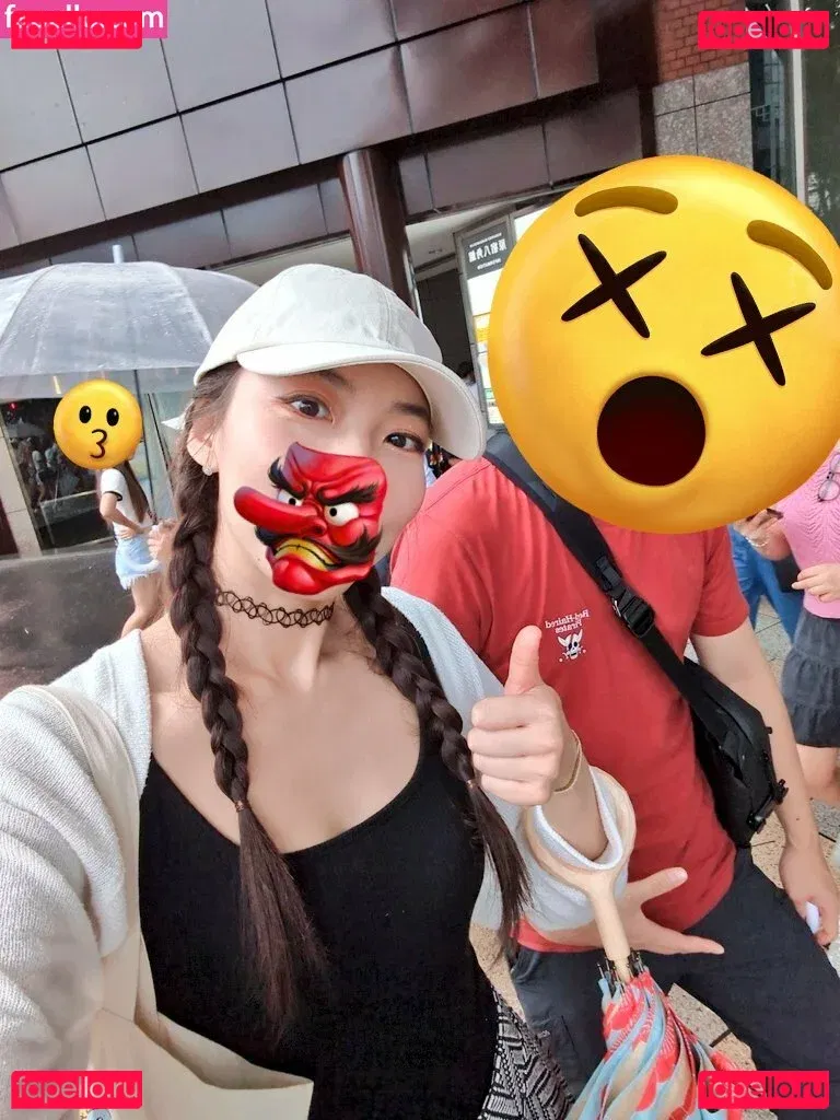 OniGiri Onlyfans Photo Gallery 