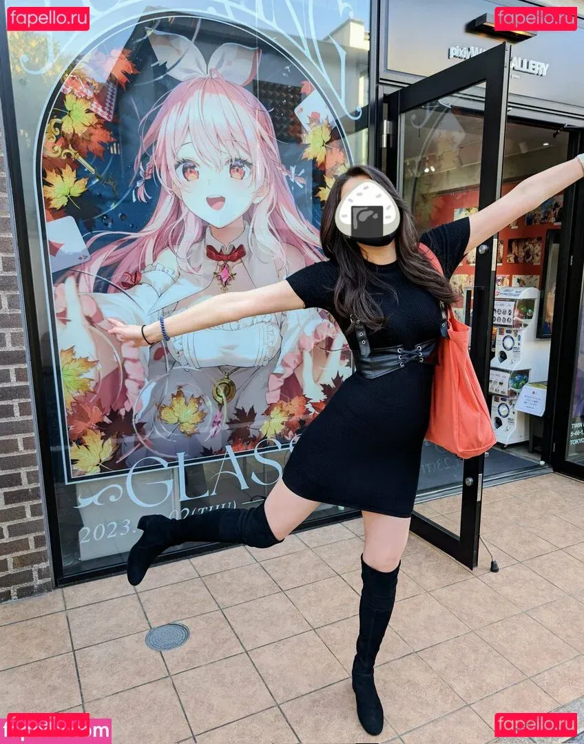 OniGiri Onlyfans Photo Gallery 