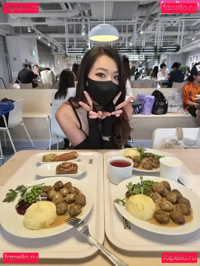 OniGiri Onlyfans Photo Gallery 