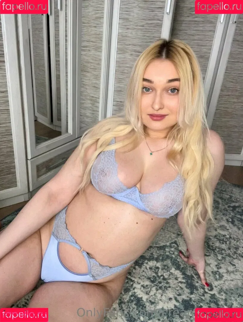 creamykiraxo Onlyfans Photo Gallery 
