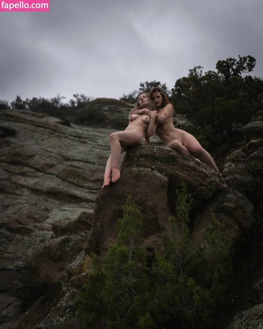 Reign Austen Onlyfans Photo Gallery 