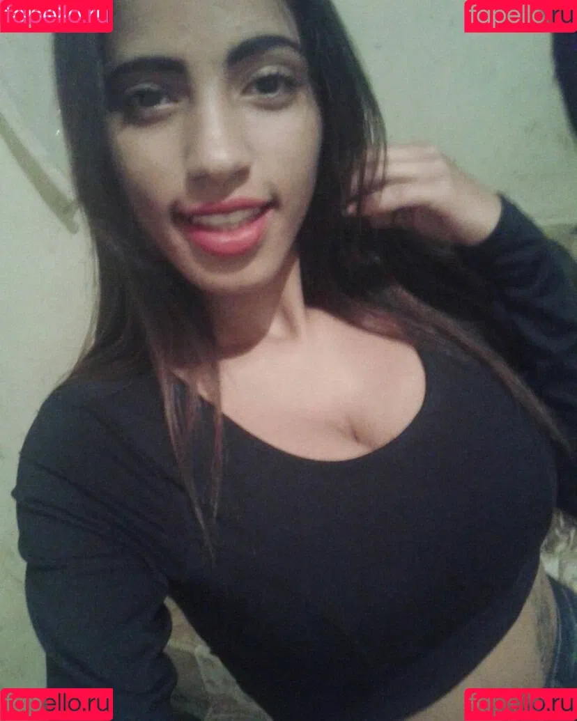 Nataly Cheirosa Onlyfans Photo Gallery 