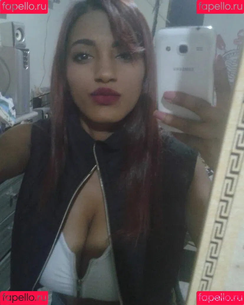 Nataly Cheirosa Onlyfans Photo Gallery 