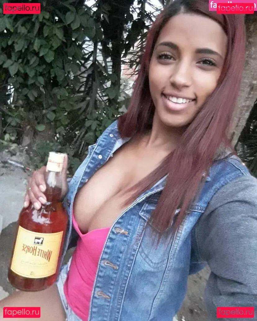 Nataly Cheirosa Onlyfans Photo Gallery 