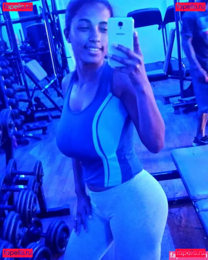 Nataly Cheirosa Onlyfans Photo Gallery 