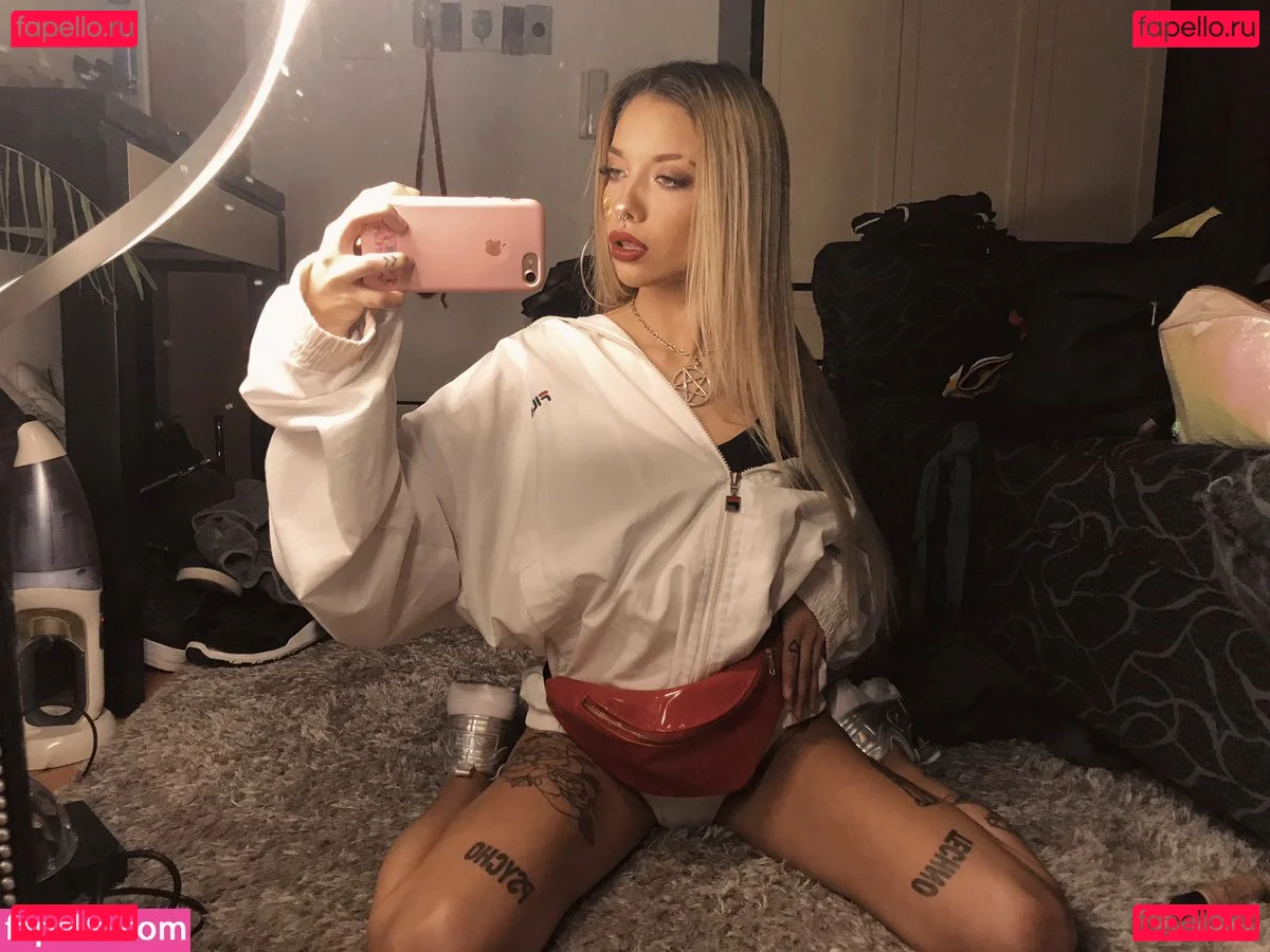 Vicky Balena Onlyfans Photo Gallery 