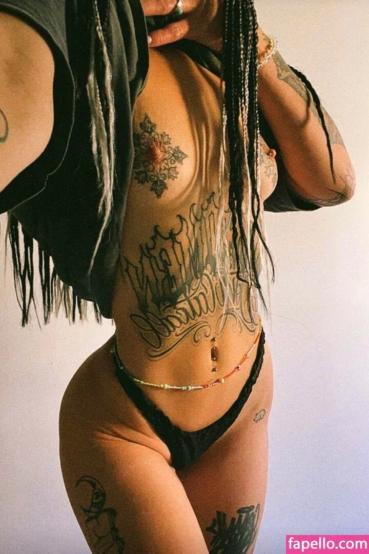 foxy_babe143 Onlyfans Photo Gallery 