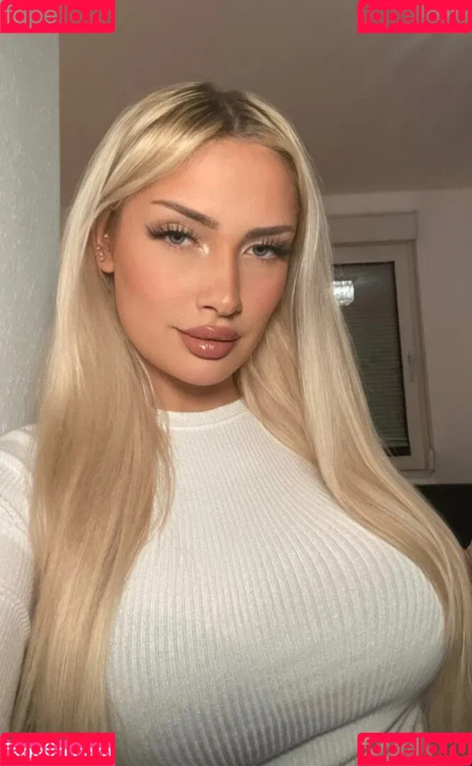 Luisa / llu.isaa Onlyfans Photo Gallery 