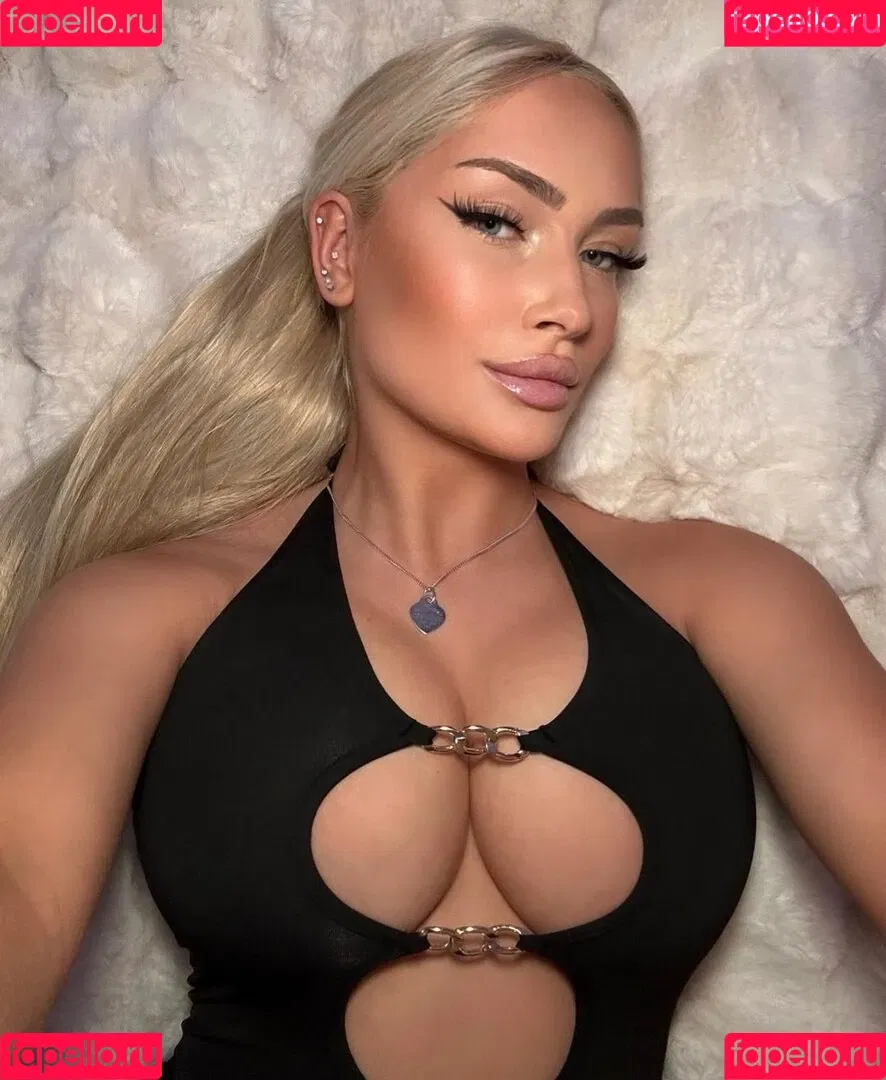 Luisa / llu.isaa Onlyfans Photo Gallery 