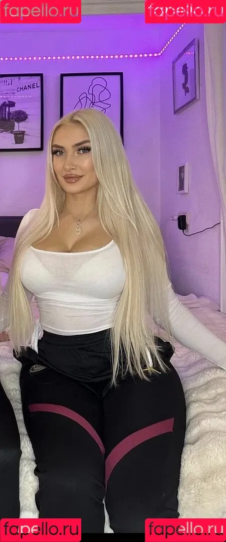 Luisa / llu.isaa Onlyfans Photo Gallery 